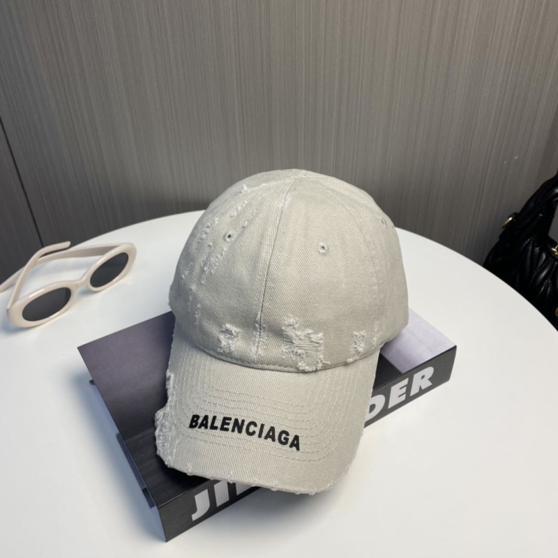 BALENCIAGA